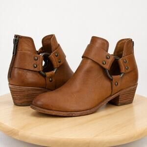 Frye Womens Ray Harness Back Zip Boots Size 7.5 Caramel Brown Boho Western